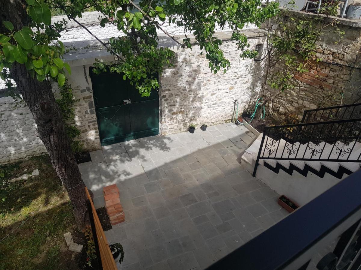 Villa Grigor Berat Eksteriør bilde